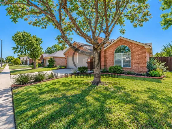 8916 Creede Trl, Fort Worth, TX 76118