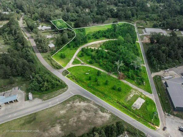 33 Columbia Purvis Rd, Columbia, MS 39429