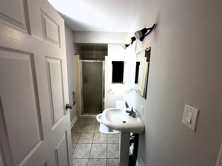 21 Maple St #1 — Photo 19