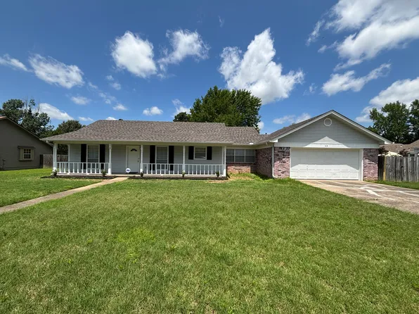 12 Tripp St, Cabot, AR 72023