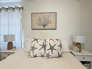 1130 NE 18th Ave #2 — Photo 10