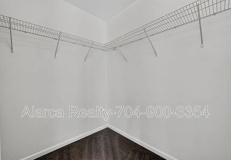 11528 Lottingly Dr — Photo 13