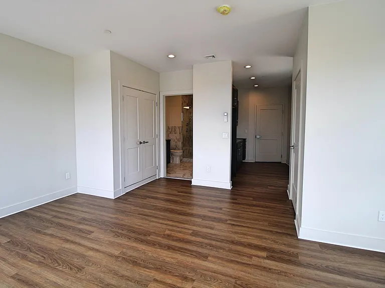 1292 Westminster St #501 — Photo 10