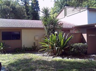 8015 Peach Dr, Temple Terrace, FL 33637