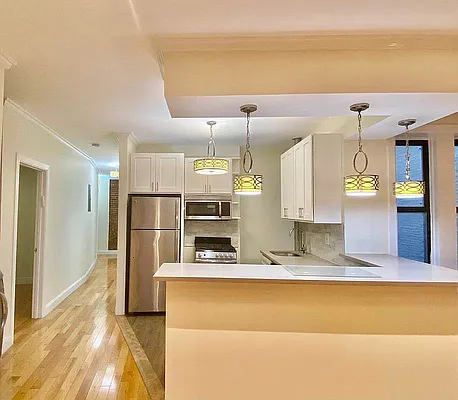 Rented by Bruma Realty LLC | media 20