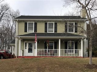 2302 Acorn Ridge Rd, Greensboro, NC 27407