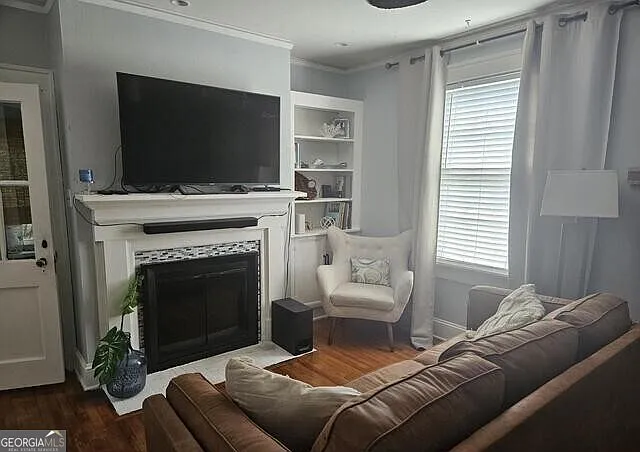 145 Carolina Ave — Photo 4