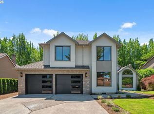 16428 NE San Rafael Dr, Portland, OR 97230