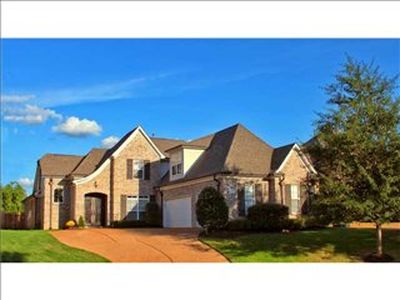 210 E Porter Run Dr, Collierville, TN, 38017