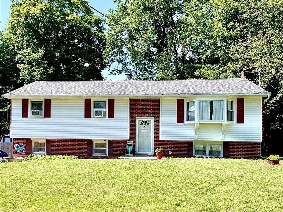1st image of 27 Westwood Dr