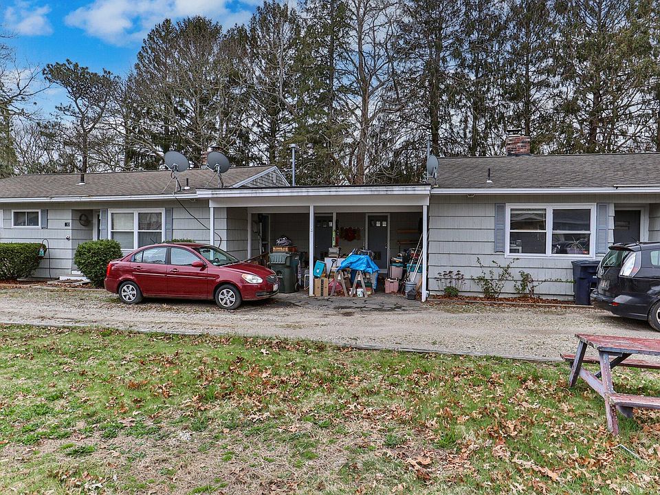 10 Wampanoag Road UNIT 10 & 12, South Yarmouth, MA 02664 Zillow