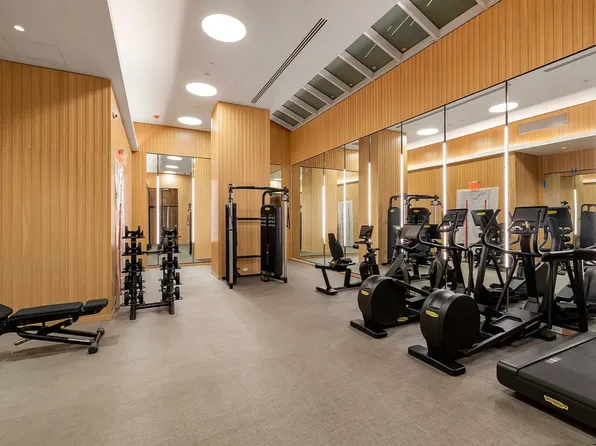 1059 Third Avenue image 16 of 23