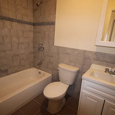 Rented by Nooklyn NYC LLC | media 45