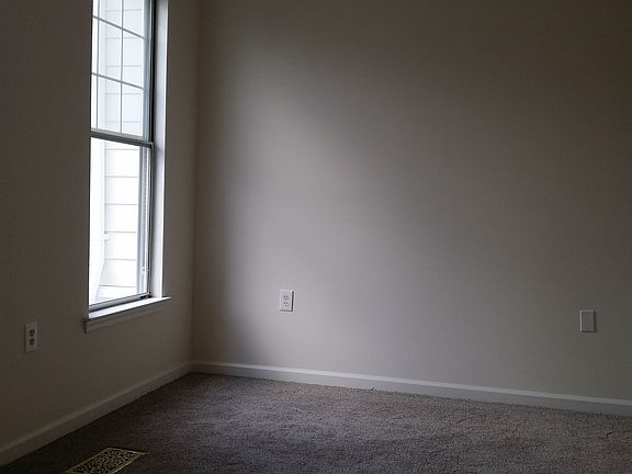 3rd image of 2203 Westcourt Ln APT 305