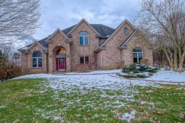 1805 Willow Oak Dr photo 1