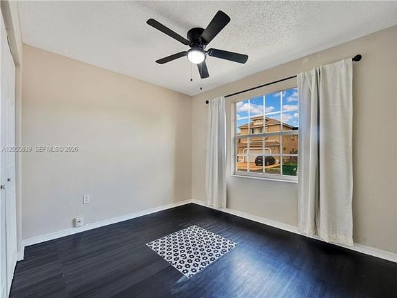 4th image of 14530 SW 156th Ave #1