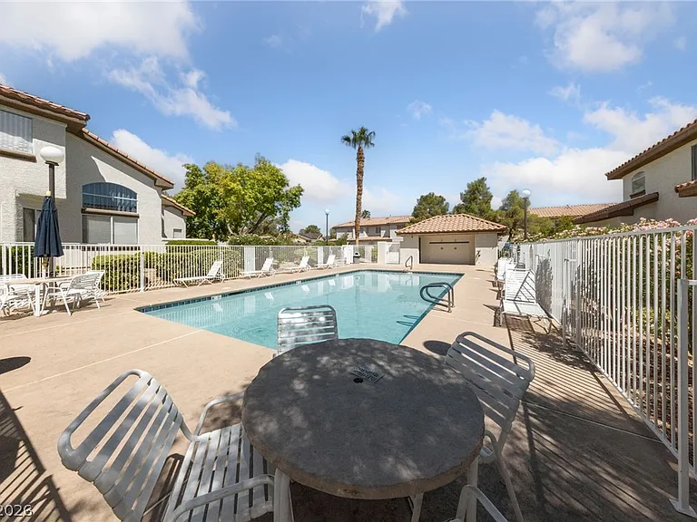 8025 Cherish Ave — Photo 26