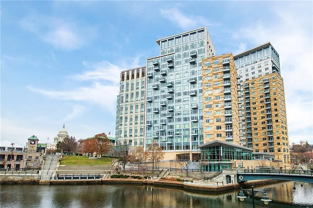 200 Exchange St — Photo 2