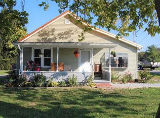 905 W Hillside Ave, Spencer, IN 47460
