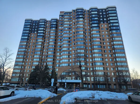 80 Alton Towers Cir #809, Toronto, ON M1V 5E8