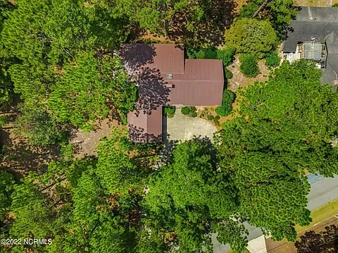 9 Pine Crest Dr — Photo 17