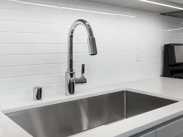 Kitchens with modern fixtures