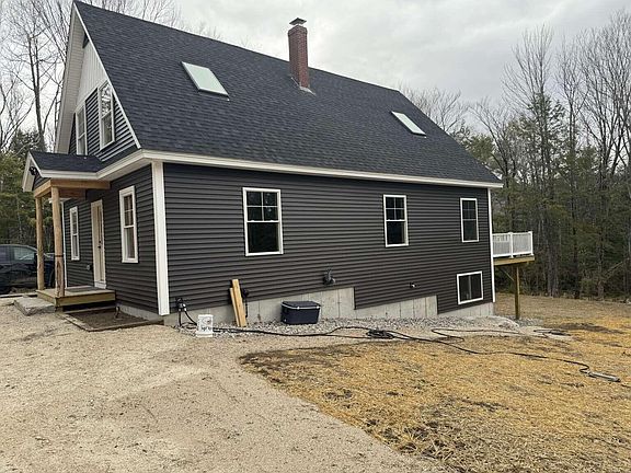 3rd image of 435 Hancock Pond Road