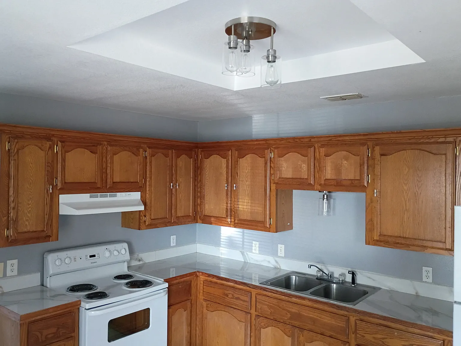 1916 Aruba Dr — Photo 4