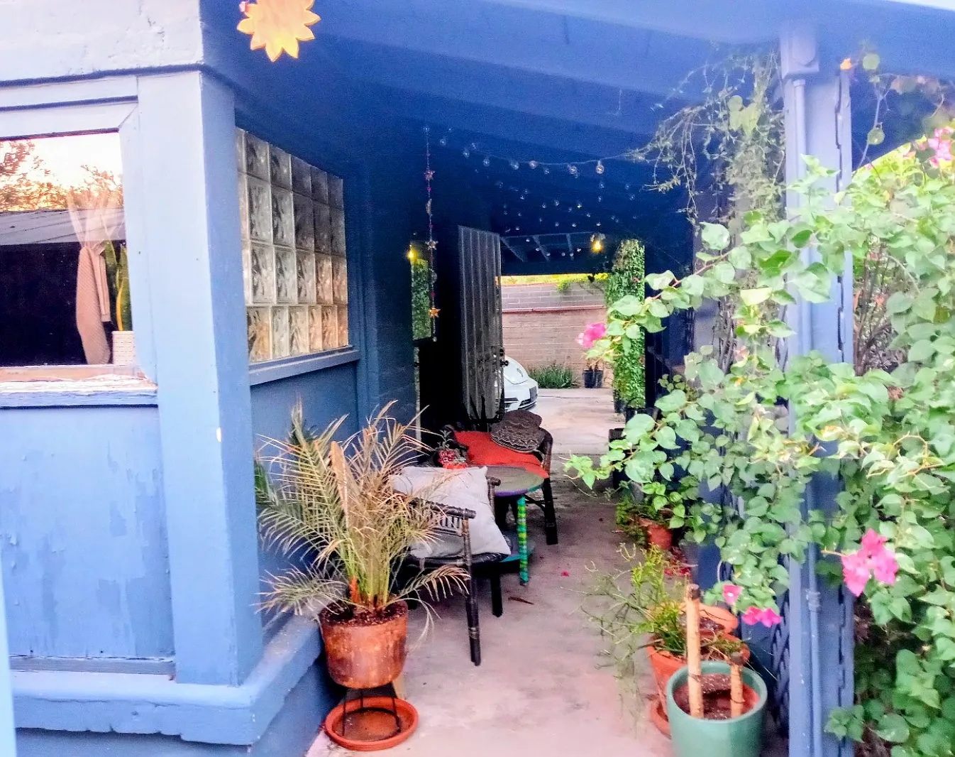 Studio, 550 sqft, $995 — Photo 1