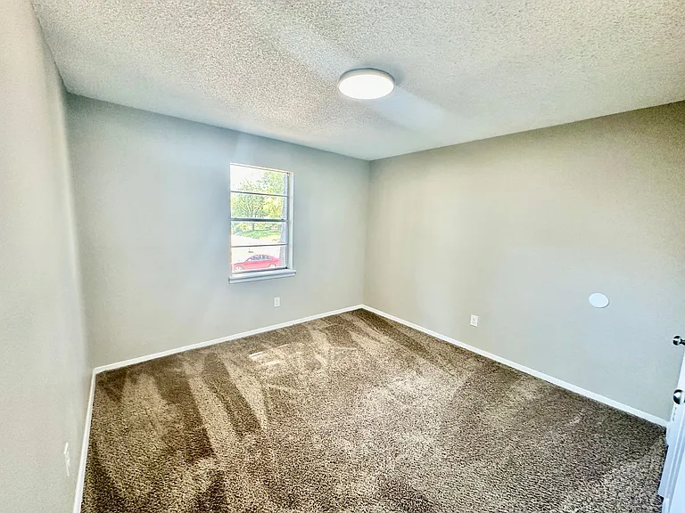 32 Stoneybrook (Sanabel) — Photo 5