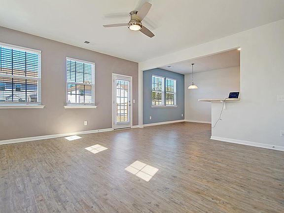 4th image of 5218 American Holly Ln