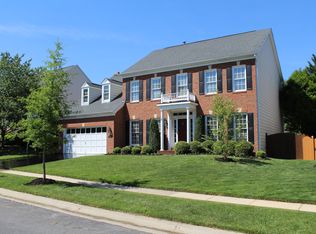 10625 Morning Field Dr, Rockville, MD 20854