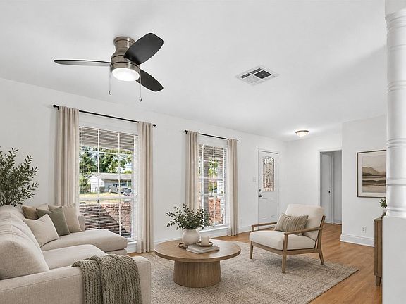 4th image of 6717 Sharpcrest St