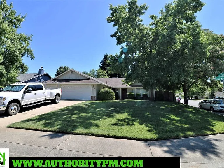 1599 Lavender Way — Photo 1