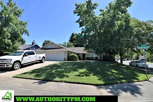 1599 Lavender Way Photo 1