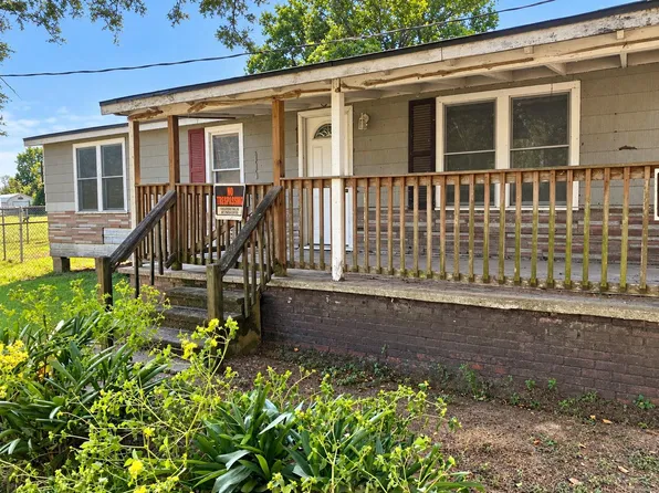 2080 Fm 563 Rd, Liberty, TX 77575