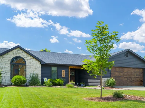 9924 Teton Ct, Fort Wayne, IN 46804