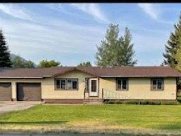 190 E 6th Ave, Afton, WY 83110