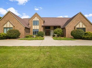 3800 Augusta Ln, Elkhart, IN 46517