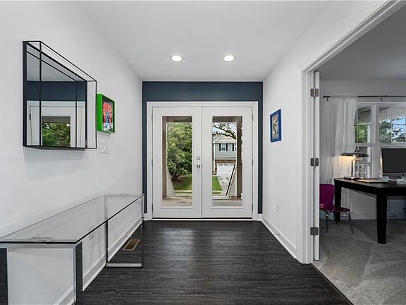 5th image of 9555 15th Bay St