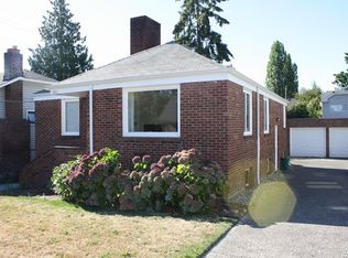 345 NE 57th St, Seattle, WA 98105