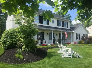 32099 Deerfield Dr, Avon Lake, OH 44012