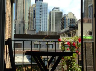 921 N La Salle Dr APT 18, Chicago, IL 60610