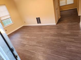 901 Hawkins Dr, Elizabethtown, KY 42701