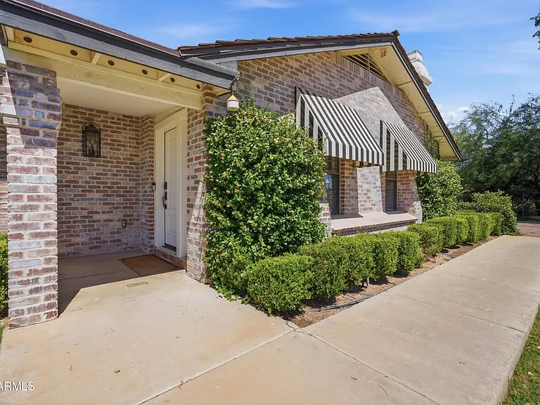 2672 E Mesquite St — Photo 11