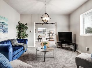 701 Fitzgerald Rd NW, Albuquerque, NM 87107