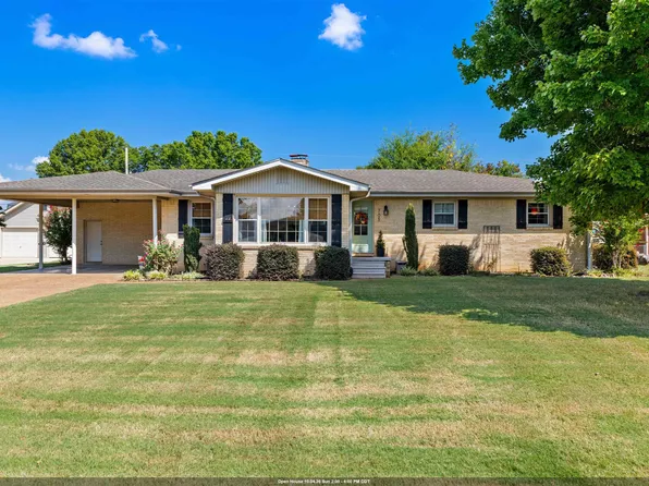 705 Tuxedo Ave, Muscle Shoals, AL 35661