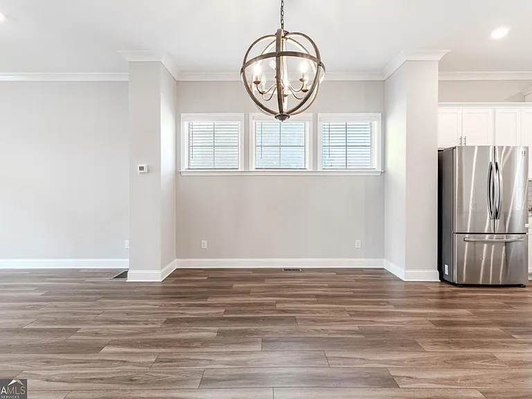 5051 Pinckney Ln — Photo 22