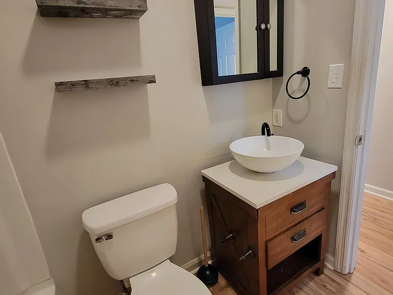 112 Fiske St #C — Photo 10
