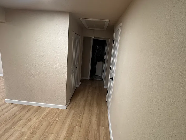 1202 Rhobina St — Photo 15